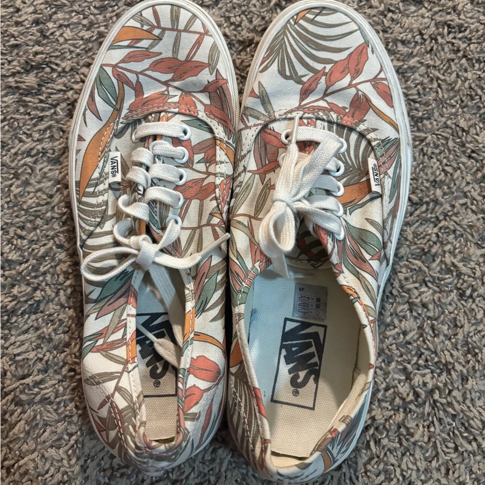 Classic Vans - Leaf Print